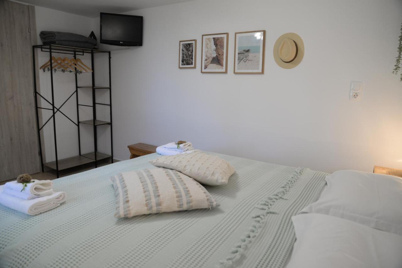Myrtus Guest House Миртеа Экстерьер фото
